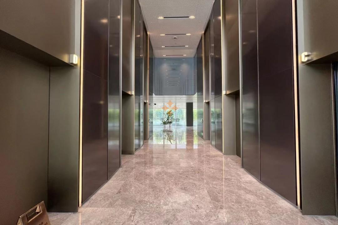 浦東 源深金融大廈 1643平米 簡裝