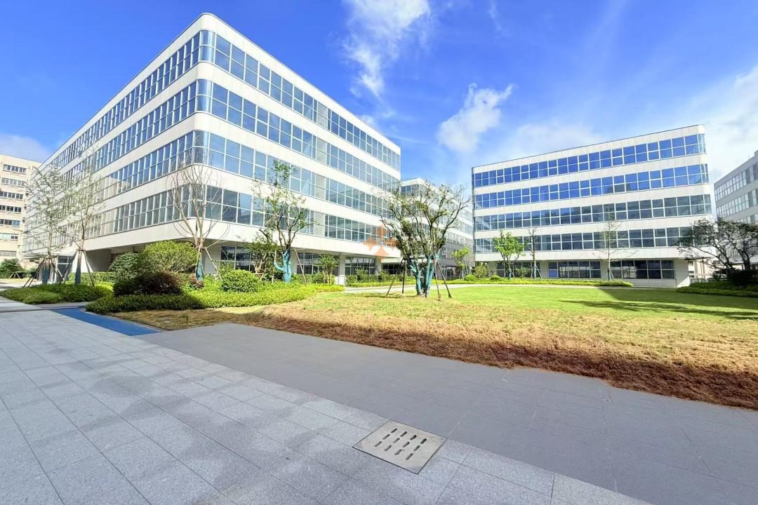浦東 浦東城市科技園? 2200平米 簡裝