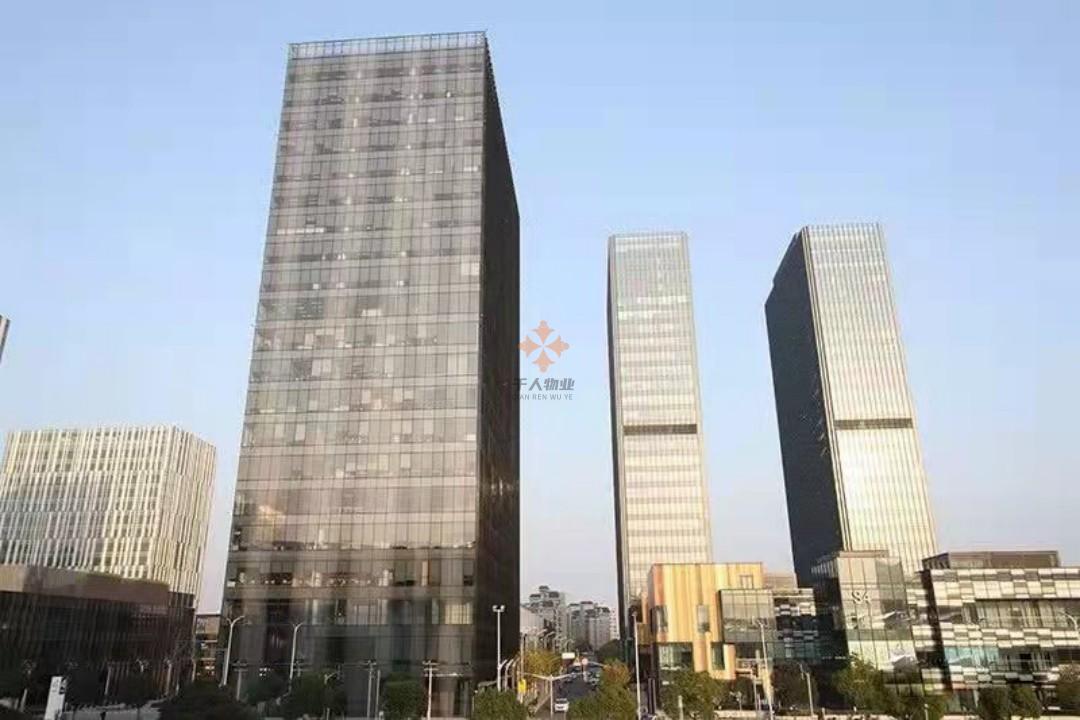 浦東 前灘世貿(mào)中心一期 1526平米 標(biāo)準(zhǔn)裝修